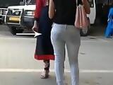 Thunder Ass Girls At Howrah Station